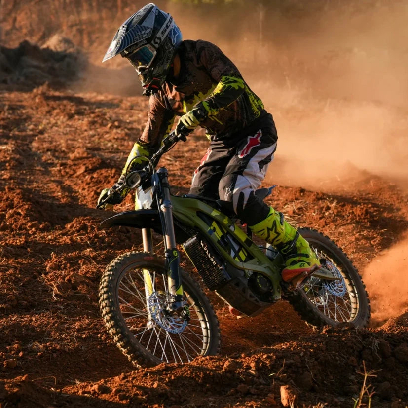 US Stock SURRON Ebike 2026 Electric Dirt Bike 60V 8000W Middrive Electric Motorcycle 40Ah 50Mph 288N.m 19Inch Enduro MotorBike